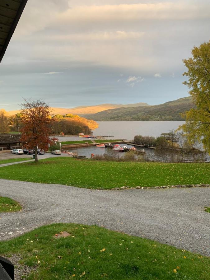 Milton Bay Luxury Lodge Wrapped In Exceptional Scenery Morenish Exterior foto